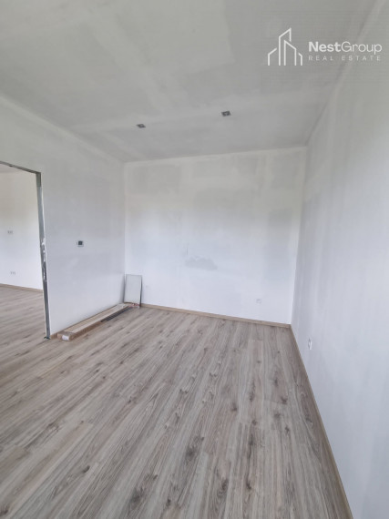 PREDANÉ Priestranný, kompletne zrekonštruovaný 2-izbový byt v tehlovom bytovom dome, Leopoldov