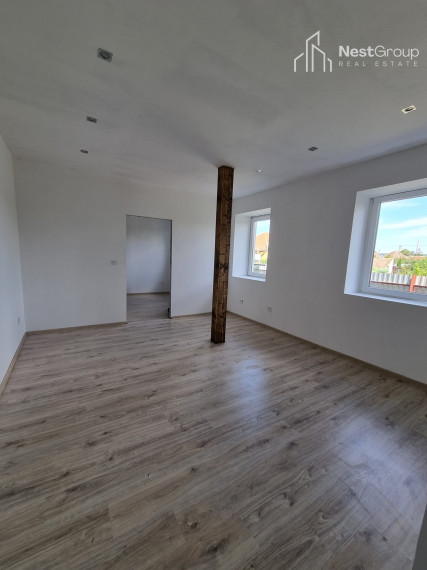 PREDANÉ Priestranný, kompletne zrekonštruovaný 2-izbový byt v tehlovom bytovom dome, Leopoldov