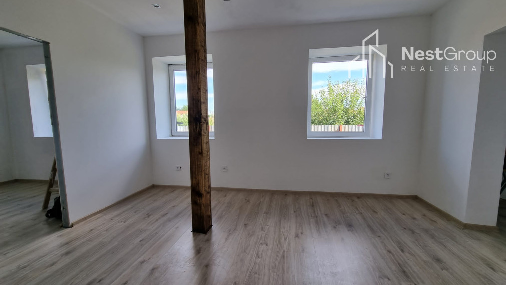 PREDANÉ Priestranný, kompletne zrekonštruovaný 2-izbový byt v tehlovom bytovom dome, Leopoldov