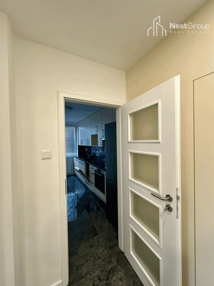 PREDANÉ Predaj zrekonštruovaného 3-izbového bytu v Hlohovci