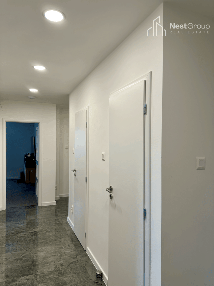 PREDANÉ Predaj zrekonštruovaného 3-izbového bytu v Hlohovci