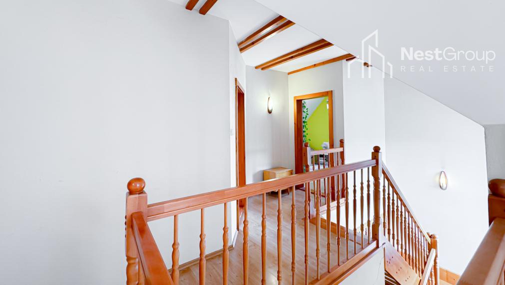 ZNÍŽENÁ CENA!6- IZBOVÝ RD S DVOJGARÁŽOU,VEĽKÝ POZEMOK 1,65HA