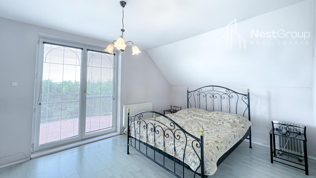 ZNÍŽENÁ CENA!6- IZBOVÝ RD S DVOJGARÁŽOU,VEĽKÝ POZEMOK 1,65HA