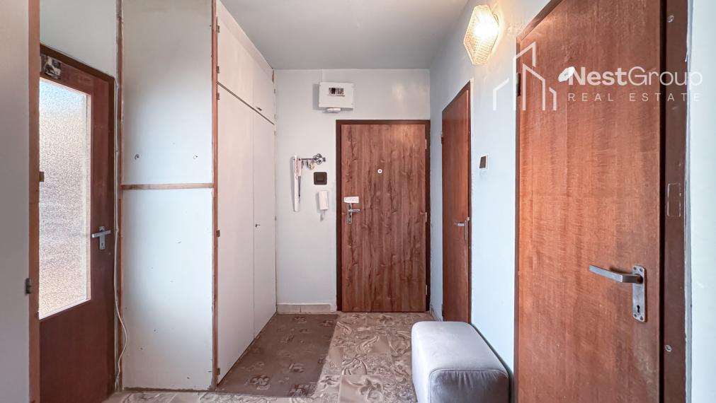 PREDANÉ 3-izbový byt, pôvodný stav ul. Toryská