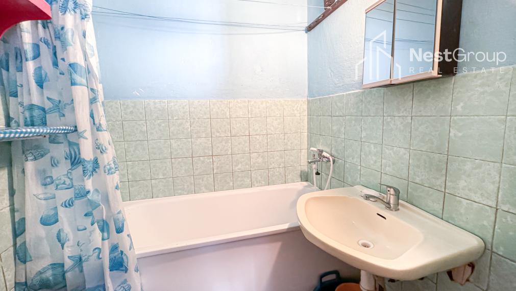 PREDANÉ 3-izbový byt, pôvodný stav ul. Toryská