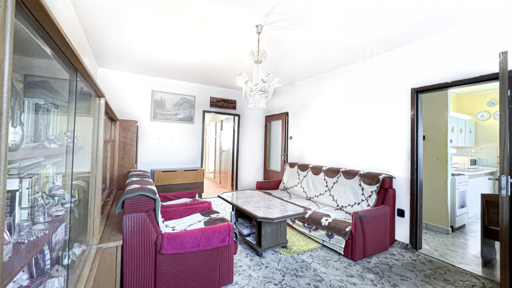 PREDANÉ 3-izbový byt, pôvodný stav ul. Toryská