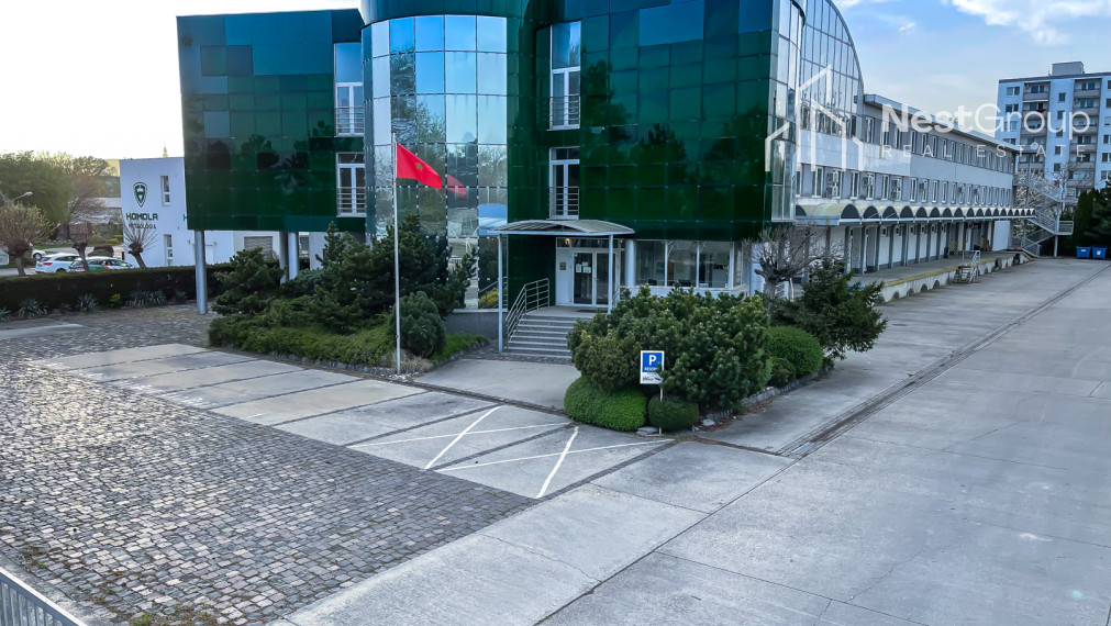 Prenájom kancelária 72 m2, Zlaté piesky - Ružinov