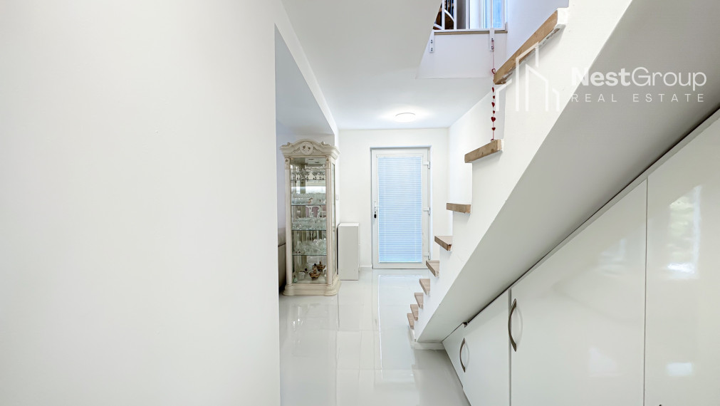 PREDANÉ 3-i. RD  priamo pod lesom v lokalite Podkerepušky