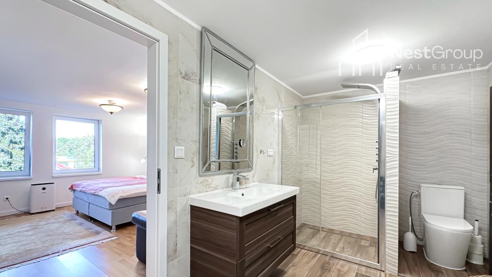 PREDANÉ 3-i. RD  priamo pod lesom v lokalite Podkerepušky