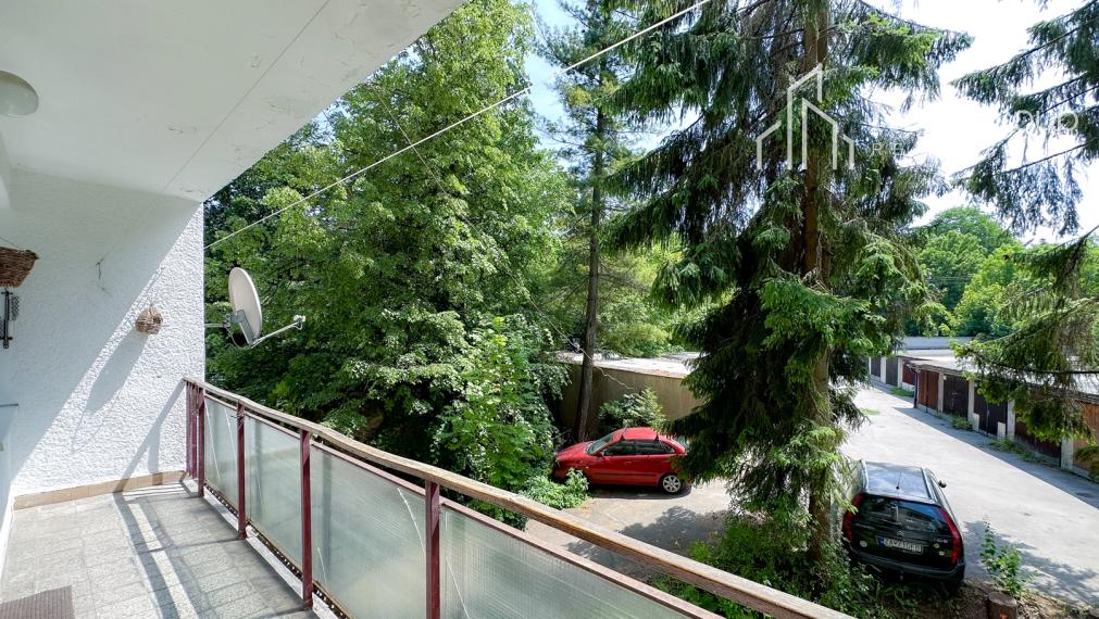 PREDANÉ 3 (4)-izbový byt s loggiou v centre mesta, Žilina