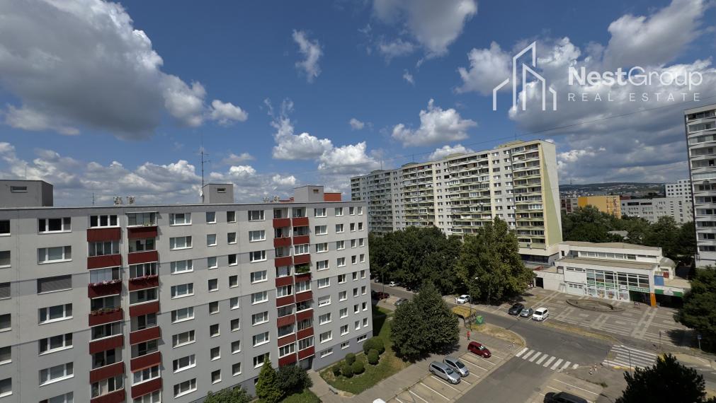 PREDANÉ 4i klimatizovaný byt, Farského, Petržalka