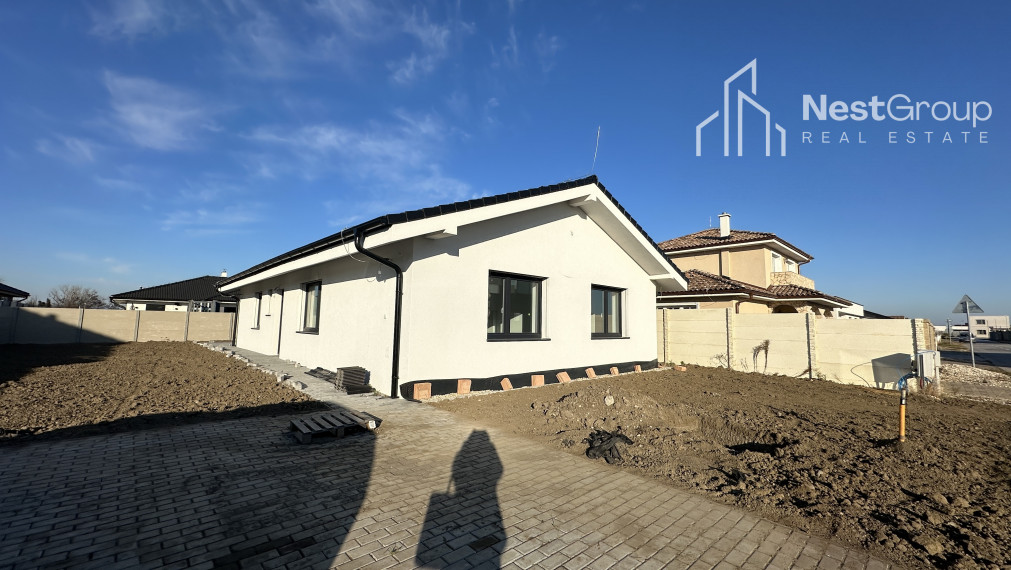 REZERVOVANÉ 4-izbový rodinný dom na predaj, Senec