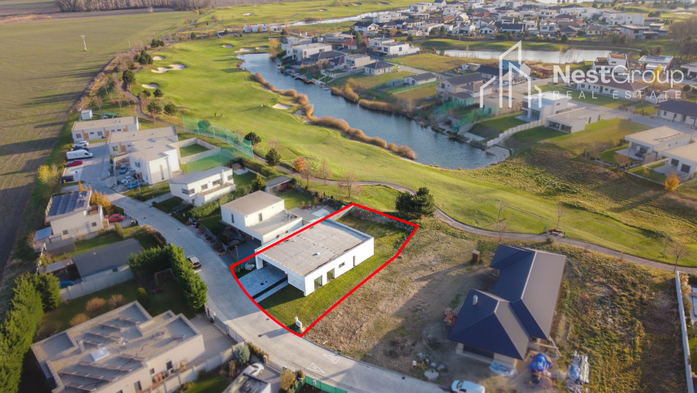 PREDANÉ KVALITNÝ 4-IZBOVÝ BUNGALOV 178 m2 S POZEMKOM 707 m2