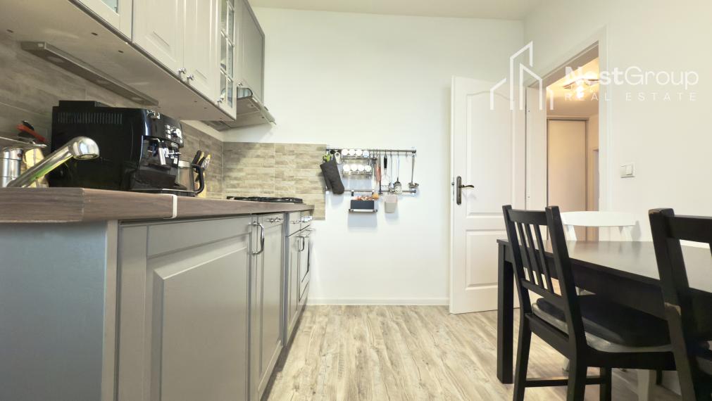 PREDANÉ 3-izbový byt na Smolenickej ulici Bratislava