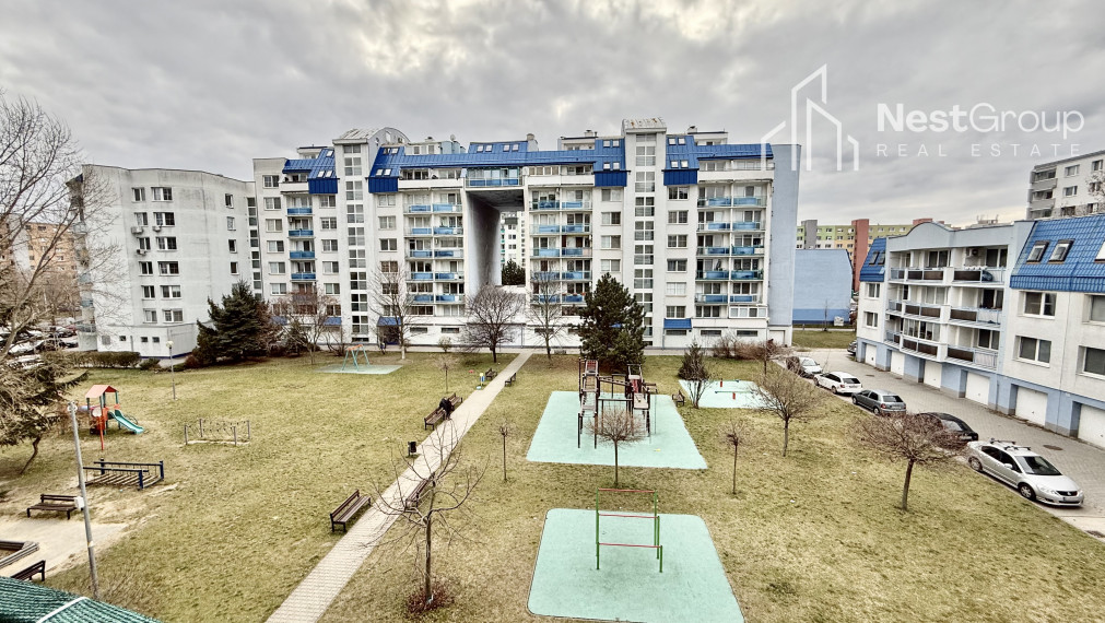 PRENAJATÉ priestranný 3i byt s loggiou, Podunajské Biskupice