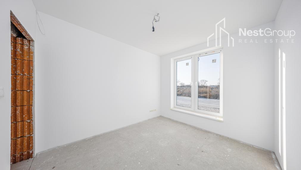 PREDAJ NOVOSTAVBA 4-IZBOVÝ DVOJPODLAŽNÝ RD, POZEMOK 300m2