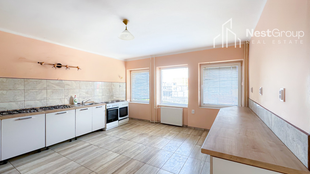 NA PRENÁJOM UBYTOVŇA, PARKOVANIE PRE 20 ÁUT, SKLADY, ŠOPORŇA