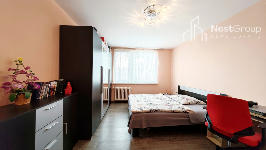 PREDAJ priestranný 3-izbový byt Hlohovec, 81,39 m2