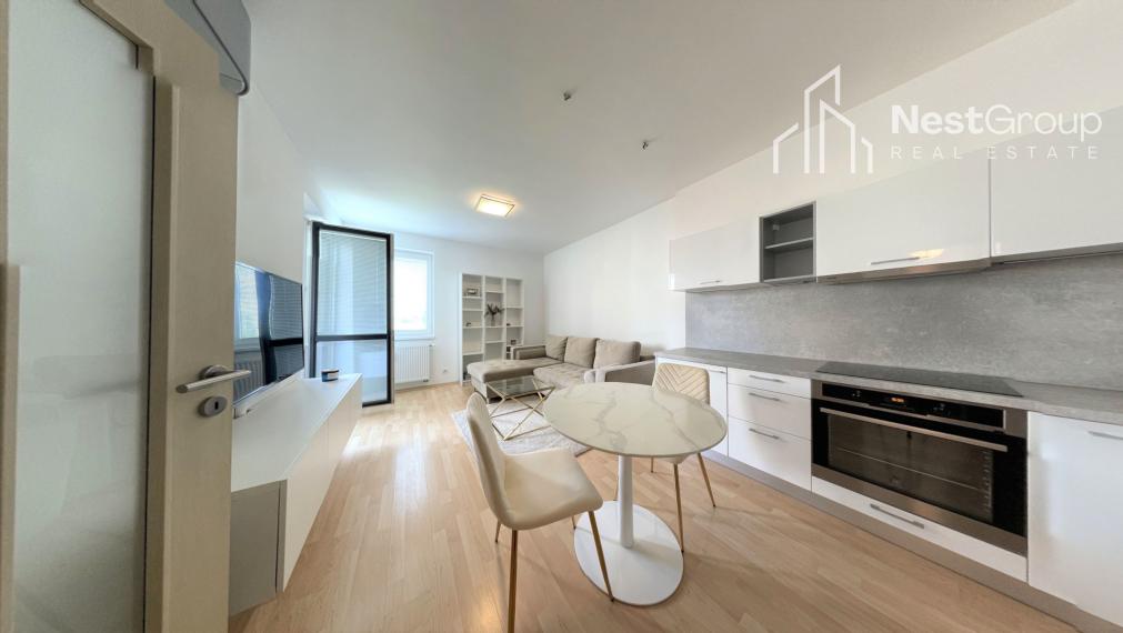 PRENAJATÉ 2-izbový klimatizovaný byt na Jégého ul., BA-Ružinov