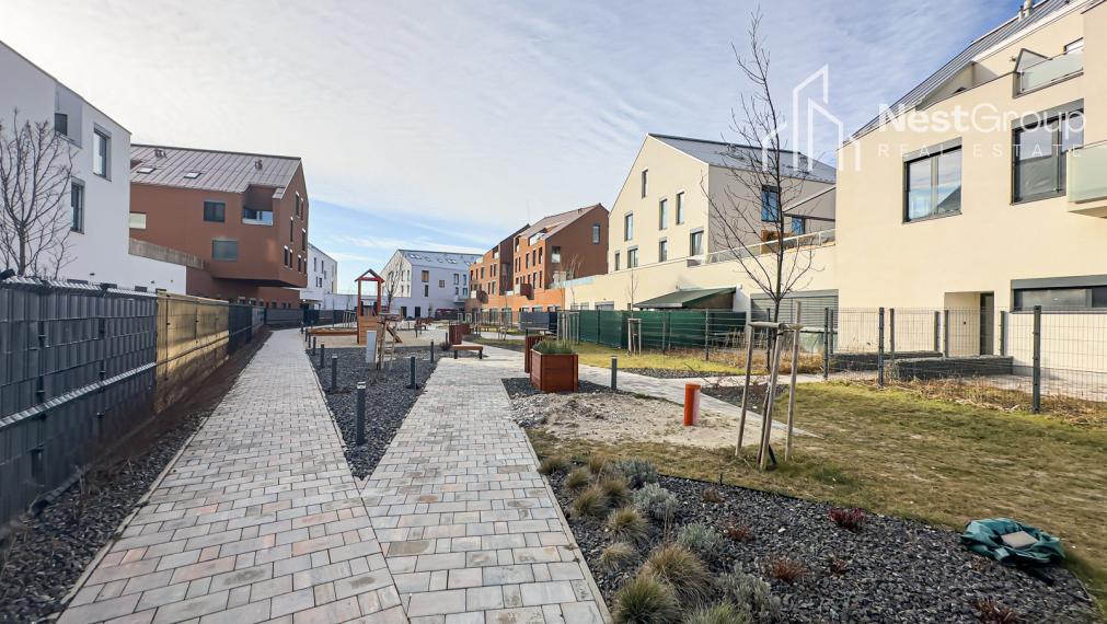 PREDAJ -1-izbový byt s balkónom v projekte Opál, Jarovce