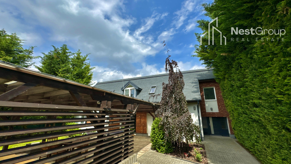 ZNÍŽENÁ CENA RD so záhradou a garážou, Gruzínska ulica-Prievoz, Bratislava