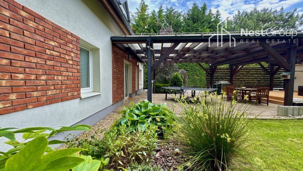 ZNÍŽENÁ CENA RD so záhradou a garážou, Gruzínska ulica-Prievoz, Bratislava