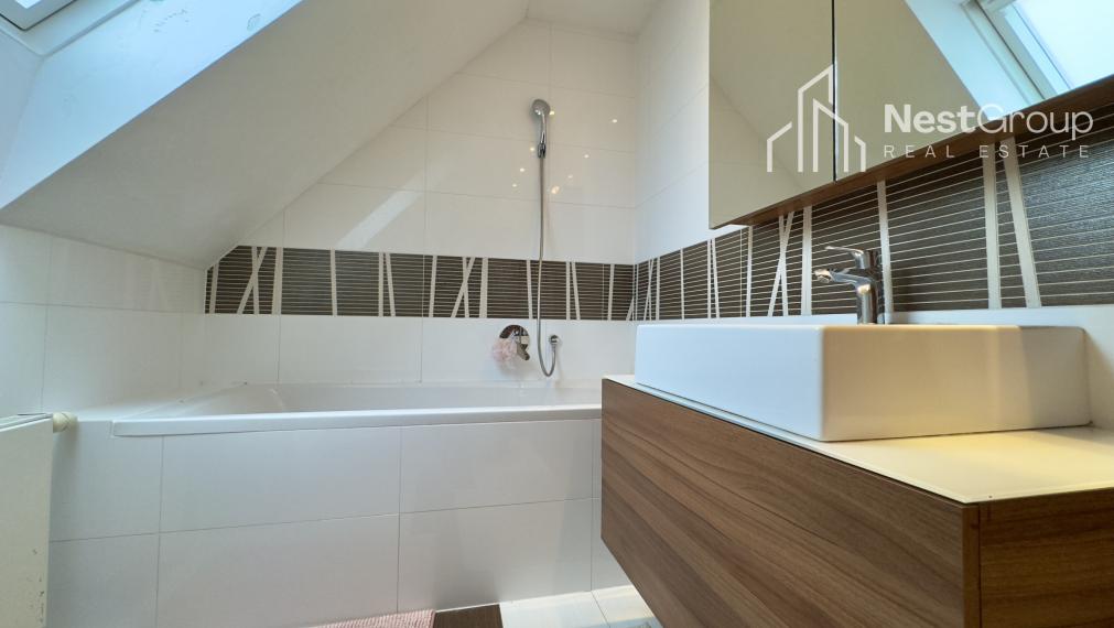 ZNÍŽENÁ CENA RD so záhradou a garážou, Gruzínska ulica-Prievoz, Bratislava