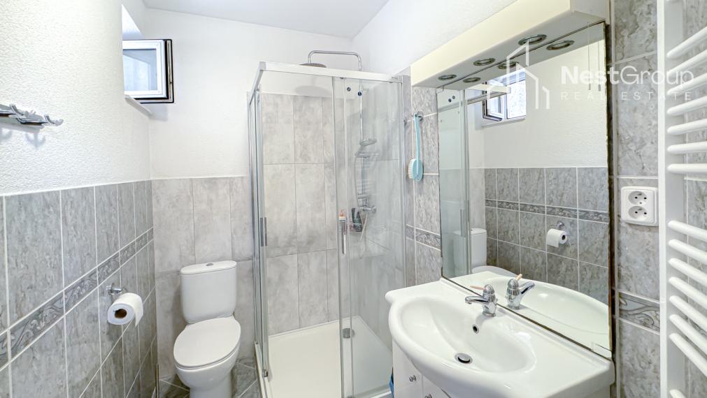 ZNÍŽENÁ CENA 6- IZBOVÝ RD S DVOJGARÁŽOU,VEĽKÝ POZEMOK 1,65ha