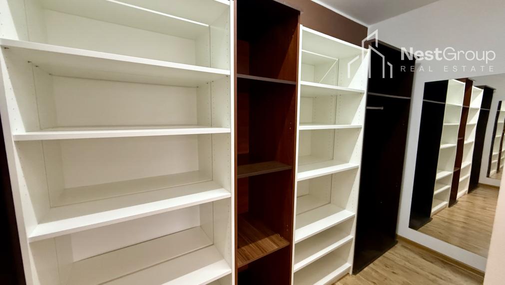 Predaj svetlý 2-izbový byt v Hlohovci – Sihoť