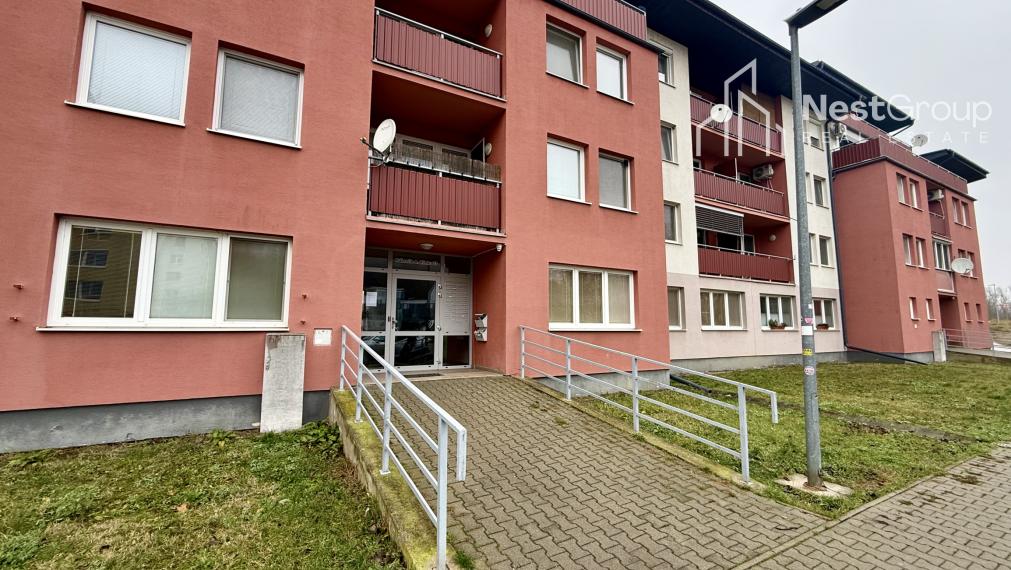 Predaj svetlý 2-izbový byt v Hlohovci – Sihoť