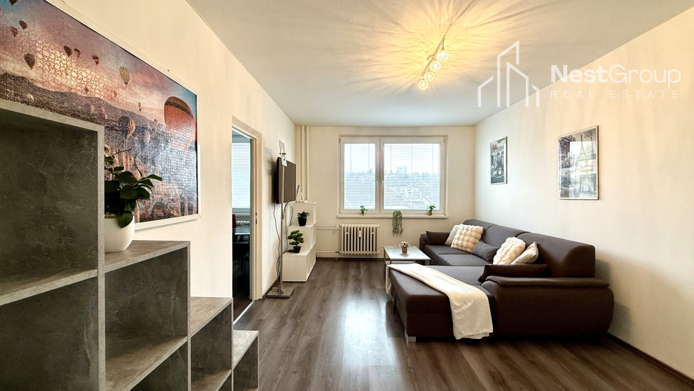 PRENÁJOM Kompletne zariadený 2i byt s loggiou, Segnerova, BA IV.