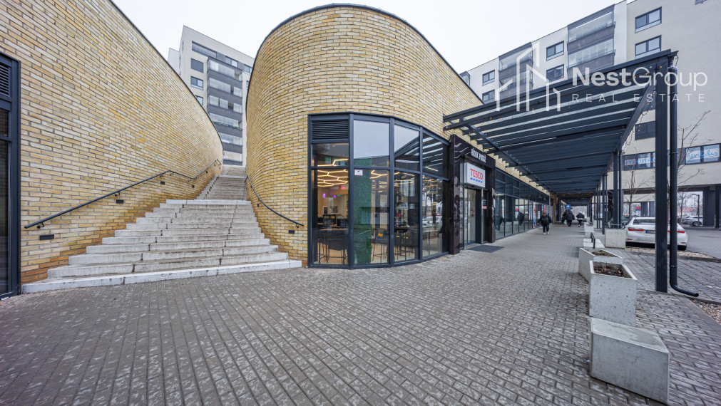 ŠTÝLOVÁ KAVIAREŇ/CUKRÁREŇ NA ODSTÚPENIE/OBCHOD.PRIESTOR RAČA