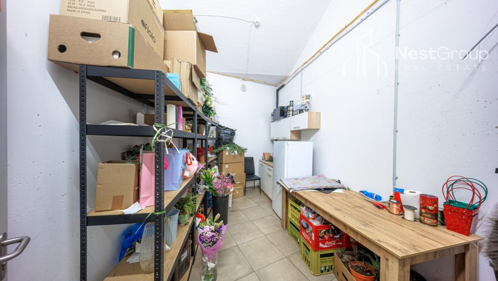 KVETINÁRSTVO NA ODSTÚPENIE - ATRAKTÍVNA POLOHA, RÍNOK RAČA