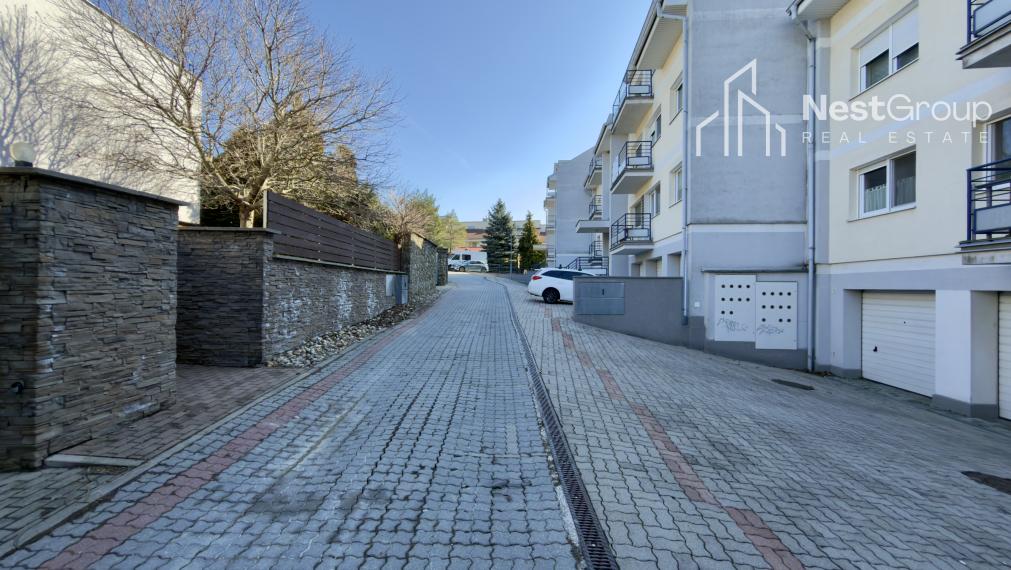 Exkluzívne PRENÁJOM 4-izbový priestranný byt v Záhorskej Bystrici