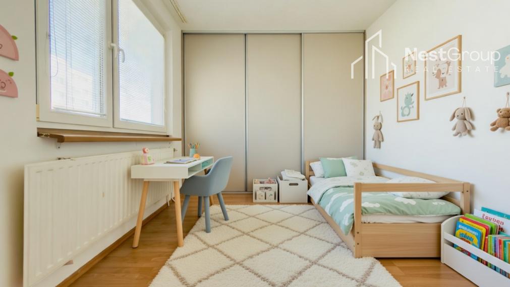 PREDAJ - priestranný 3i byt s loggiou, Jasovská, Petržalka