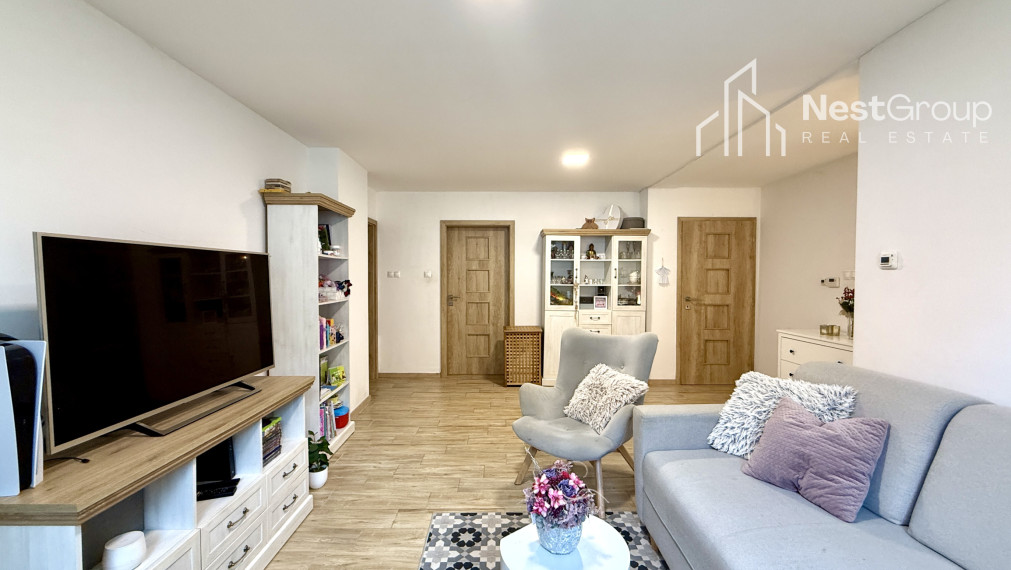 PREDAJ  3-i RD, garáž vhodná na podnikanie - autoservis