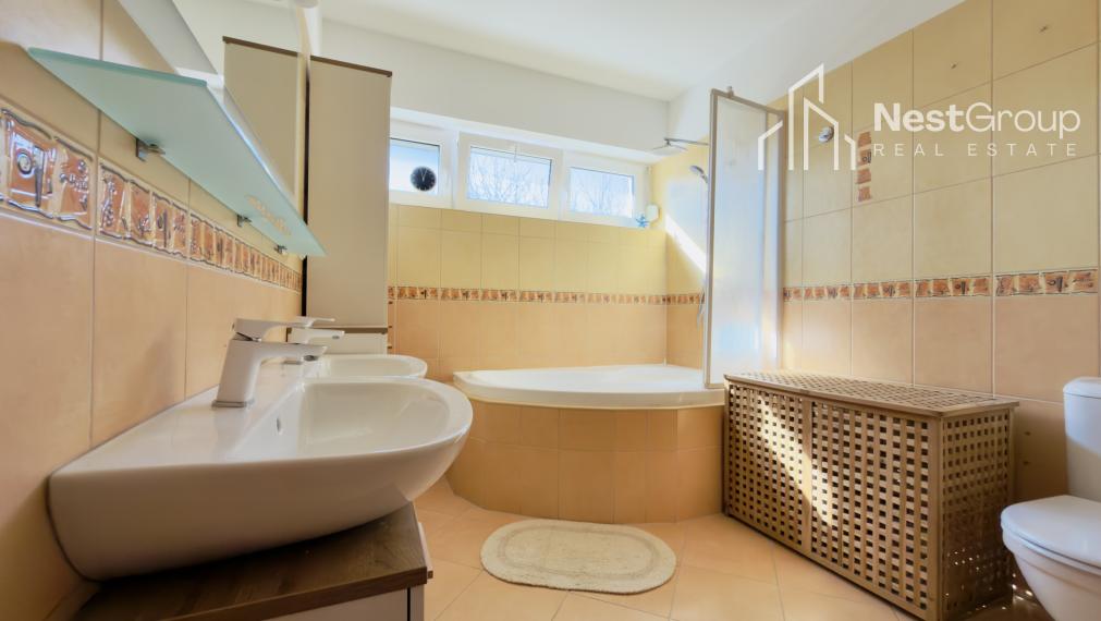 Exkluzívne PREDAJ 4-izbový priestranný byt v Záhorskej Bystrici