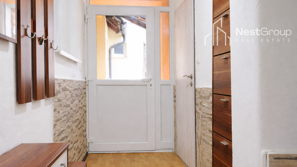 ZNÍŽENÁ CENA staršieho RD s veľkou záhradou v obci Čáry