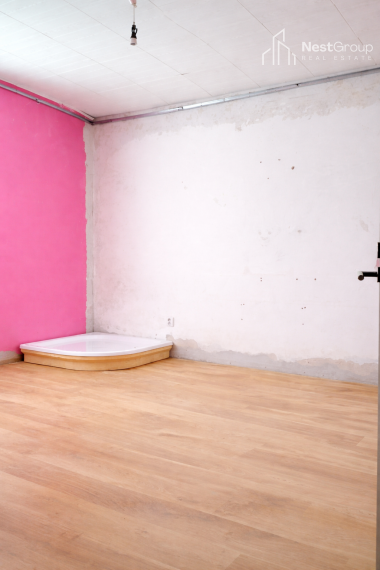 ZNÍŽENÁ CENA staršieho RD s veľkou záhradou v obci Čáry