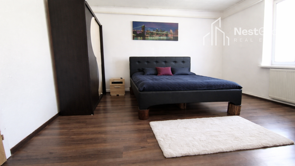 ZNÍŽENÁ CENA staršieho RD s veľkou záhradou v obci Čáry