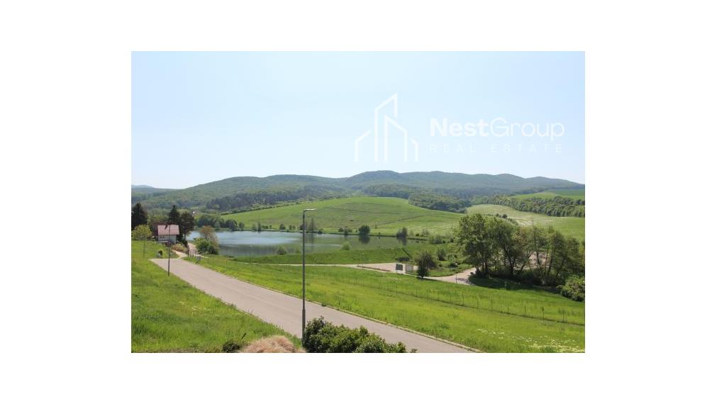 EXKLUZÍVNA CENA - stavebný pozemok 678 m2 pri Piešťanoch