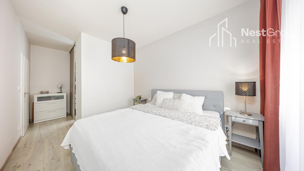 TOP CENA - ELEGANTNÝ A VEĽKÝ 3-IZBOVÝ BYT SO ZÁHRADKOU