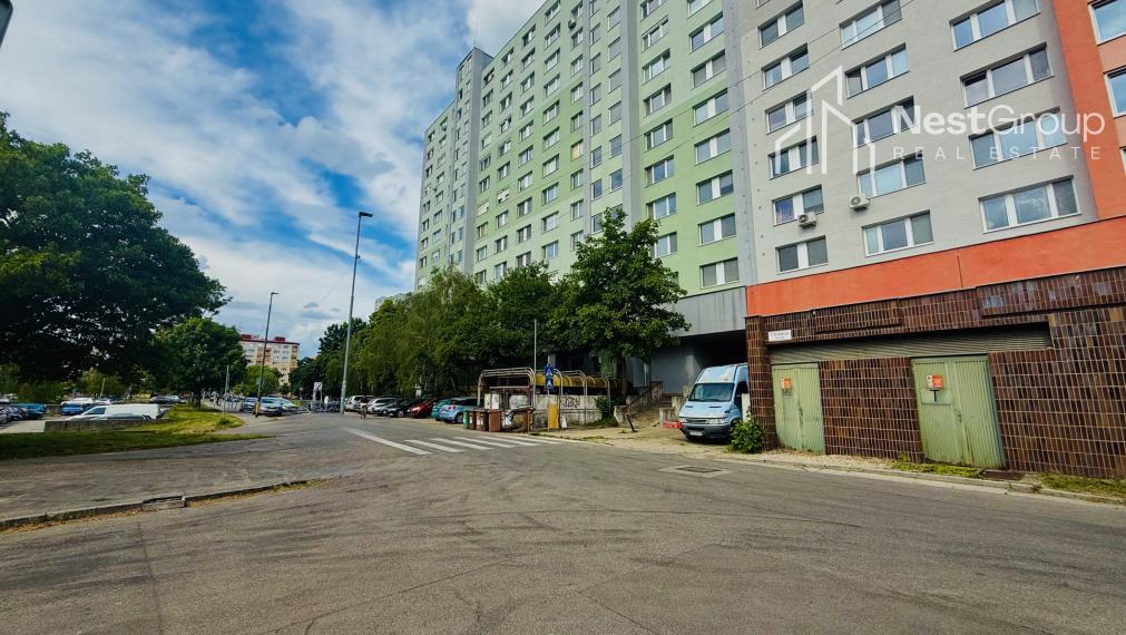 PRENAJATÉ garsónka na Strečnianskej ulici, BA–Petržalka