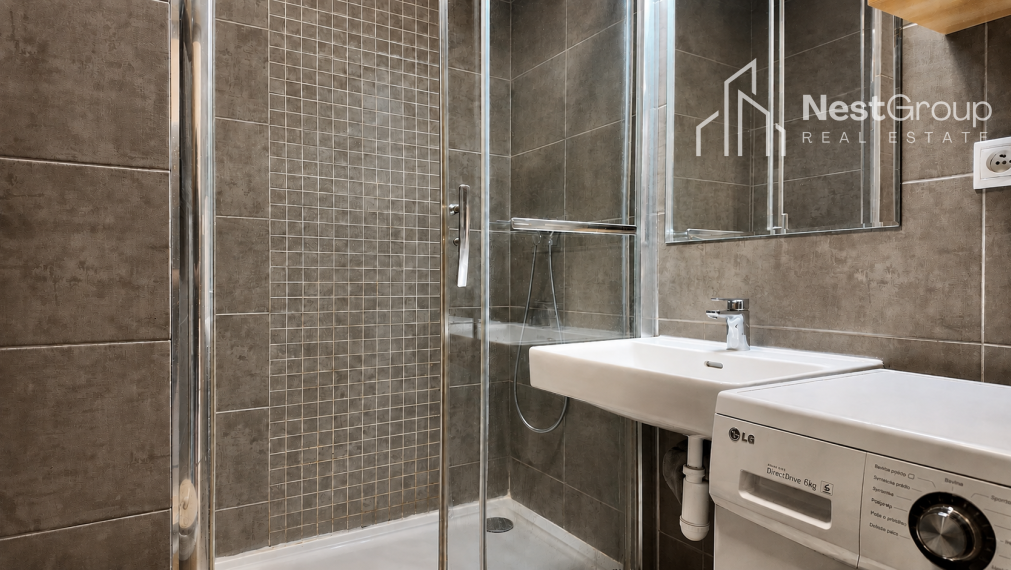Exkluzívne Predaj 3 izbový byt s balkónom a loggiou v Senci