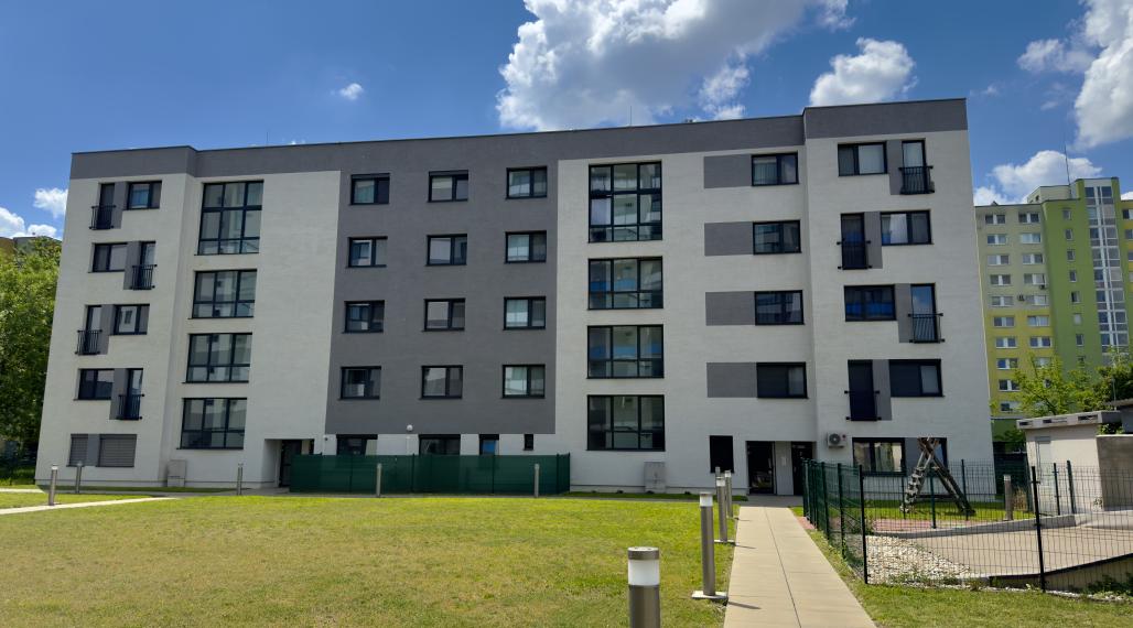 PREDANÉ 1,5-izb. byt s loggiou v novostavbe OPPIDUM