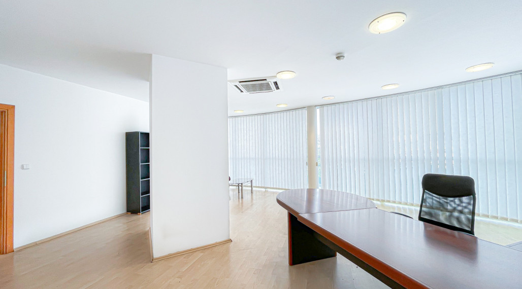 Prenájom kancelária 72 m2, Zlaté piesky - Ružinov