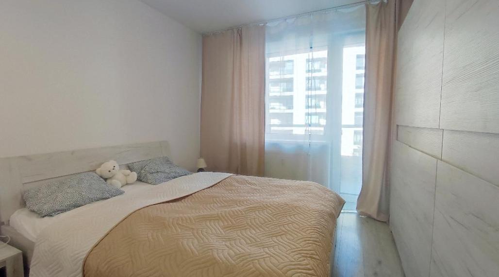 Prenajaté 2-izb. byt v novostavbe na Račianskej ulici s parkovacím miestom