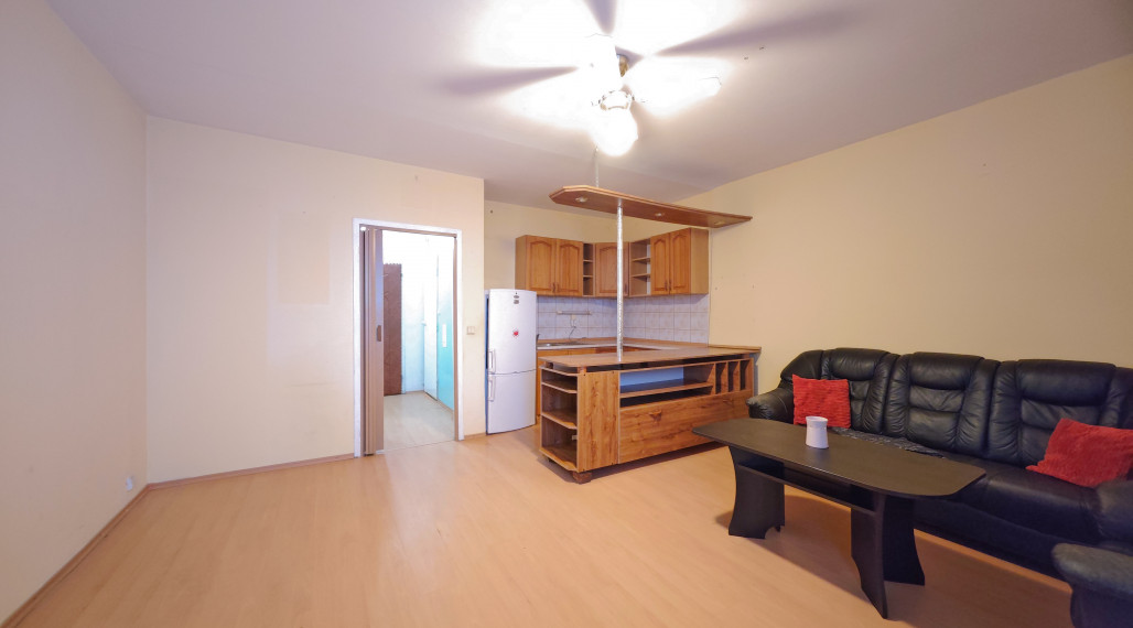 PREDANÉ garsónka v centre mesta Hlohovec, 31 m2