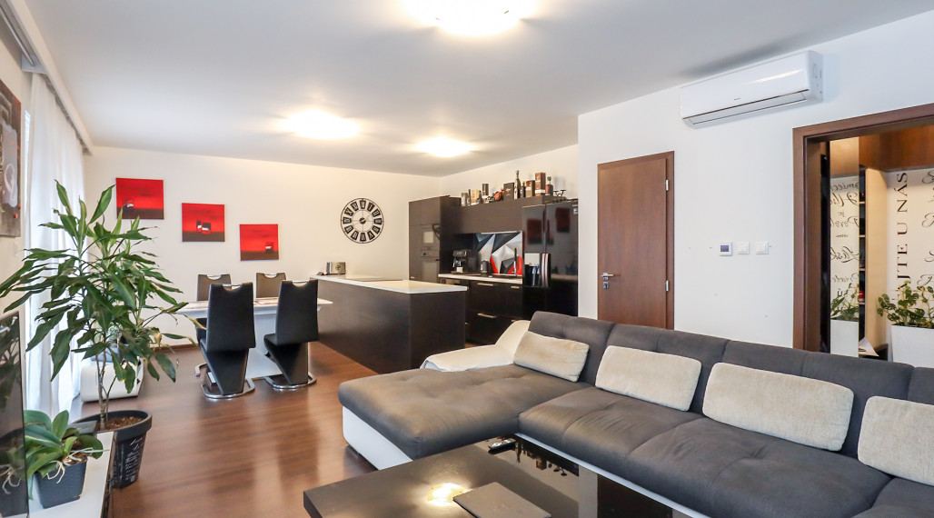 PREDANÉ – novost. 3i.bytu 92m2 s terasou, parkovaním, Stupava