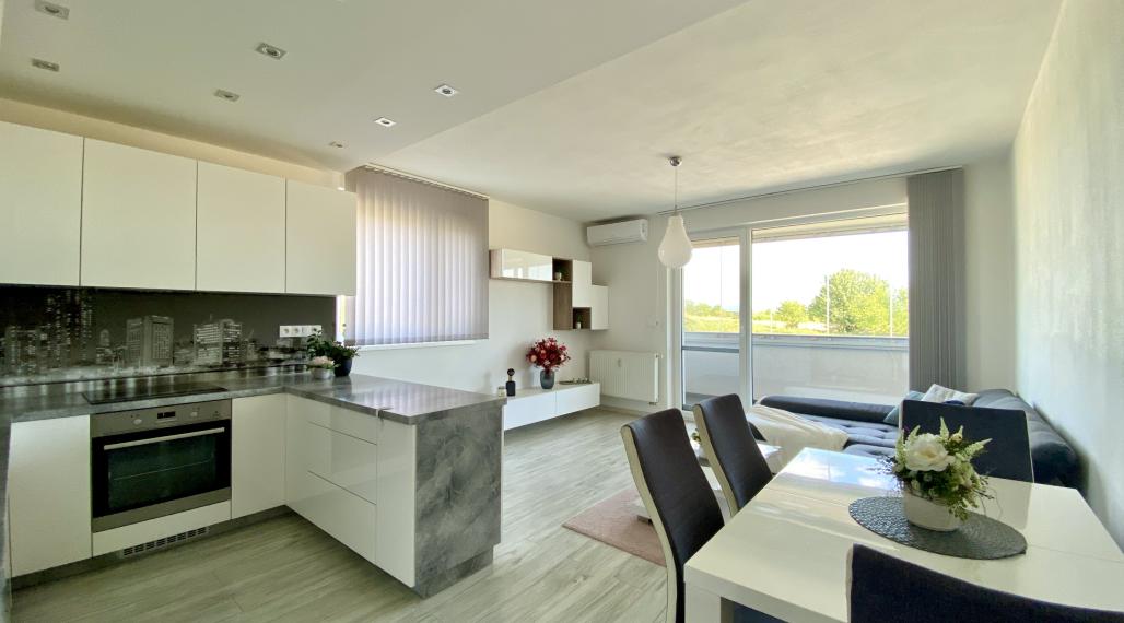 Predaj 3-izbový byt v Senci, 2 parkovacie miesta